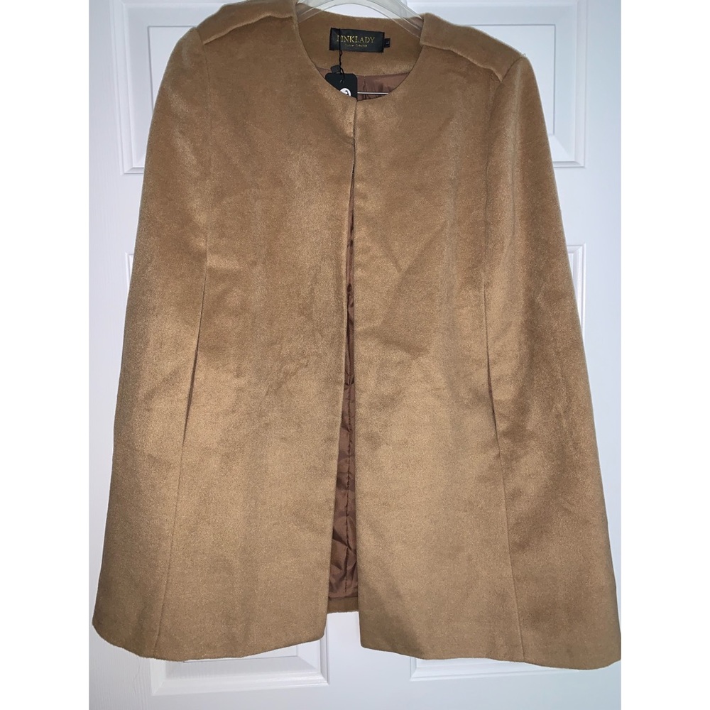 Women’s Cape Coat